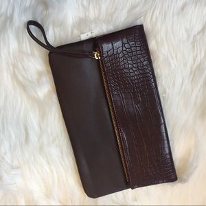 Clutch. BRAND NEW WITH TAGS